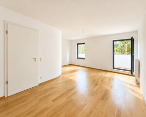 Schlafzimmer mit Zugang zur Terrasse